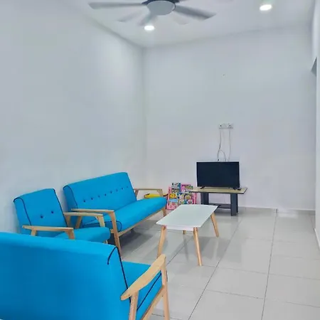 Therehat Homestay Kijal Terengganu Exterior photo